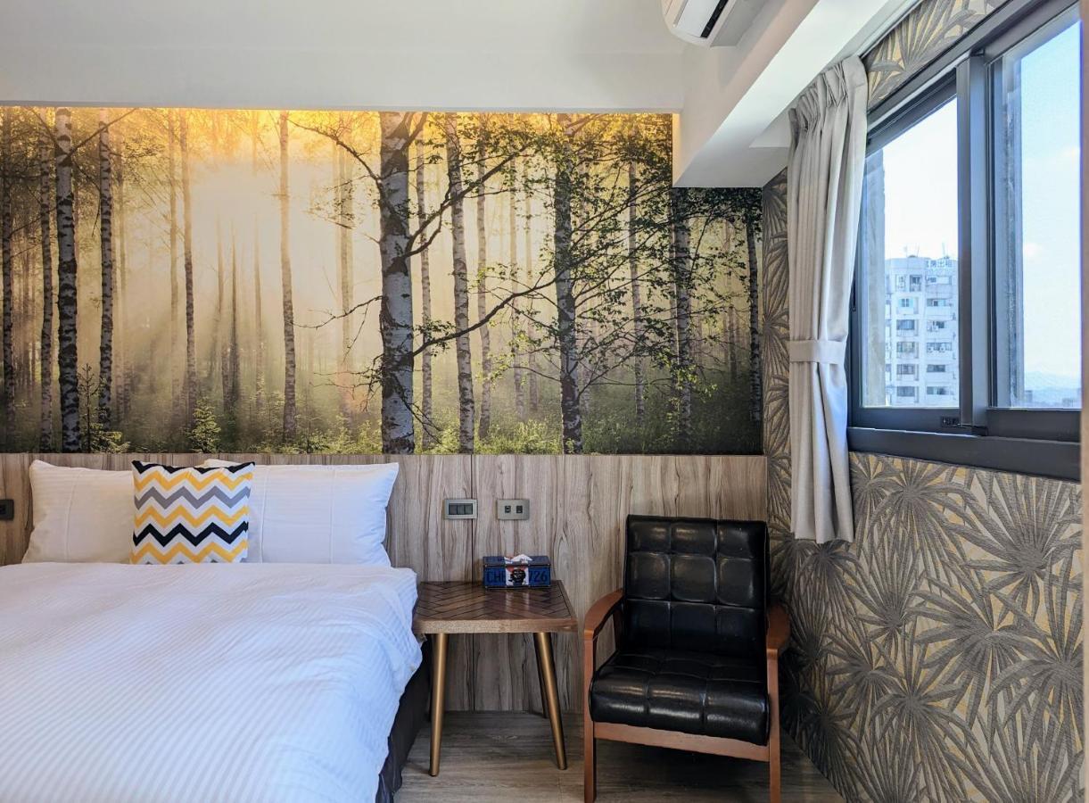 K Hotel - Yizhong Taichung Exteriör bild