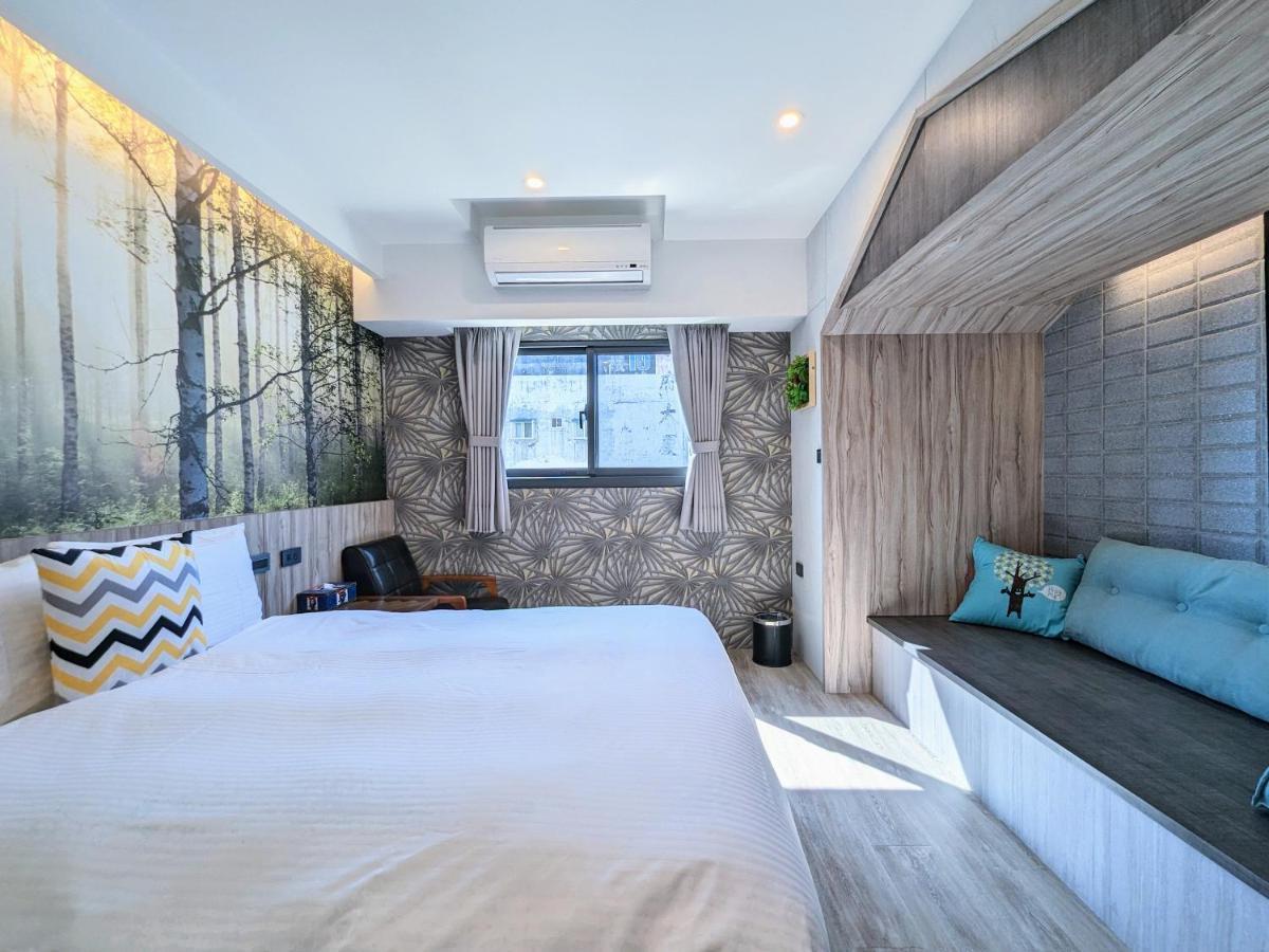 K Hotel - Yizhong Taichung Exteriör bild