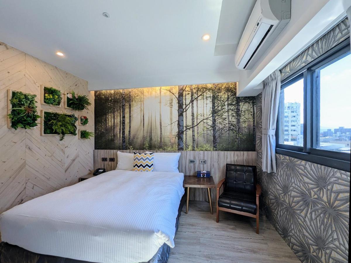 K Hotel - Yizhong Taichung Exteriör bild