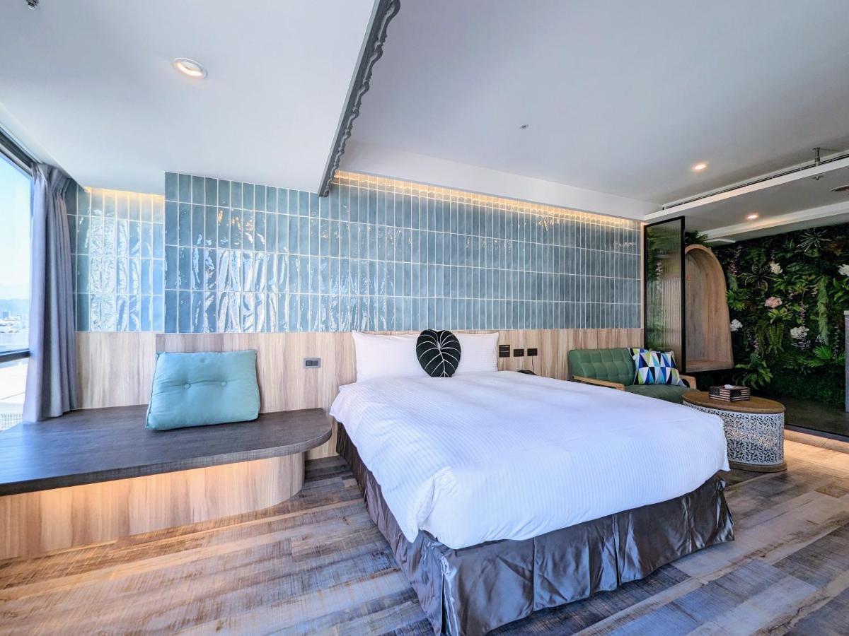K Hotel - Yizhong Taichung Exteriör bild