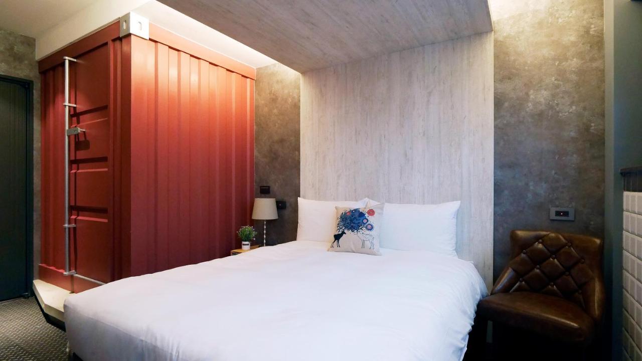 K Hotel - Yizhong Taichung Exteriör bild