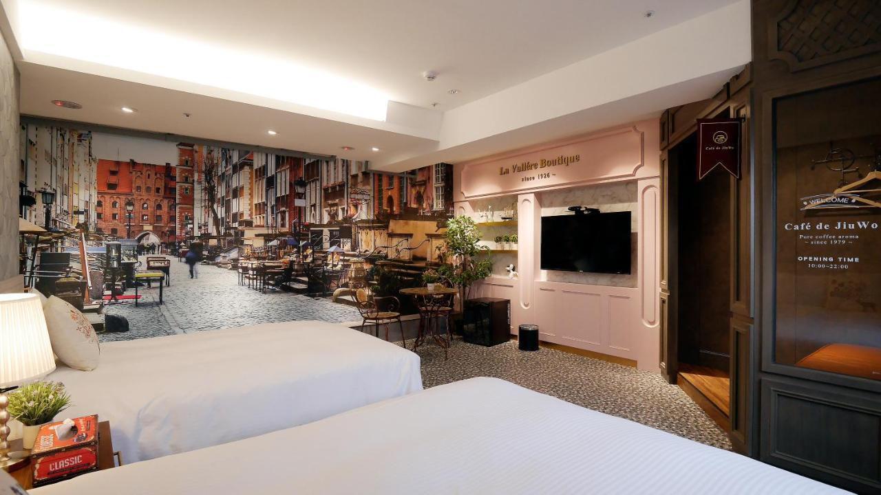 K Hotel - Yizhong Taichung Exteriör bild
